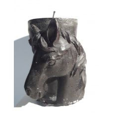 Svíčka z parafínu - Kůň černý
